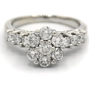 2CTTW 7 DIAMOND FLOWER CLUSTER WITH DIAMOND ACCENTED SIDES IN 14K WHITE GOLD